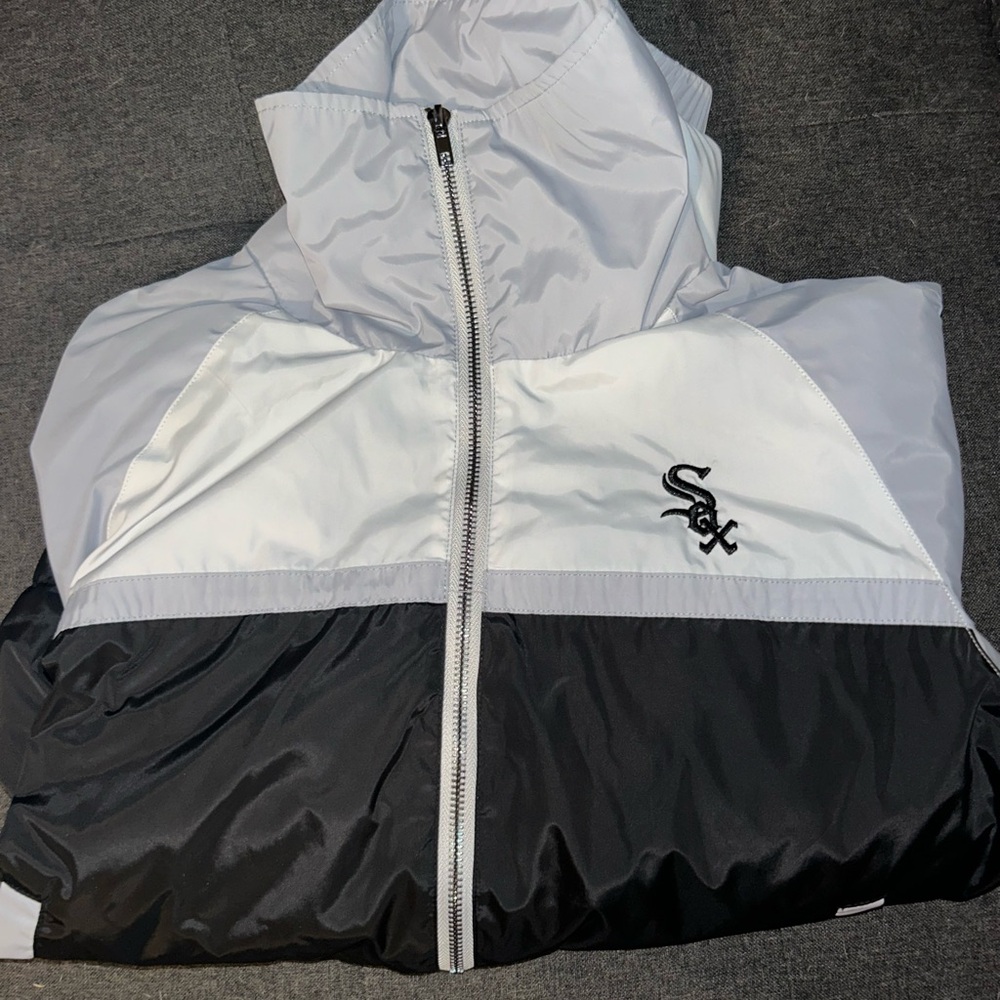 White Sox Windbreaker